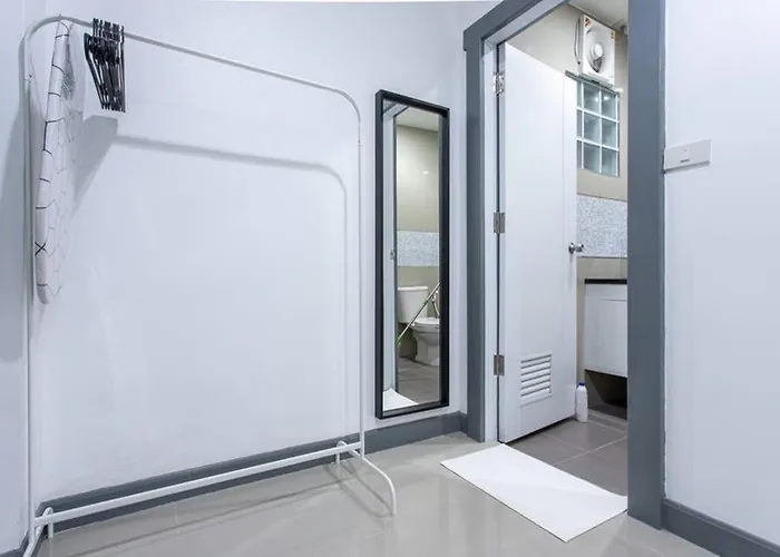 P1 Silom Pan Large Full Kitchen Wifi 4-6pax Bangkok