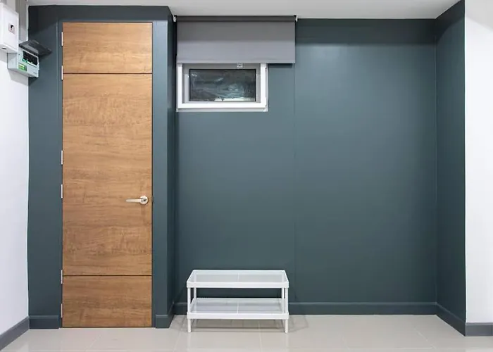 P1 Silom Pan Large Full Kitchen Wifi 4-6pax Apartment Bangkok
